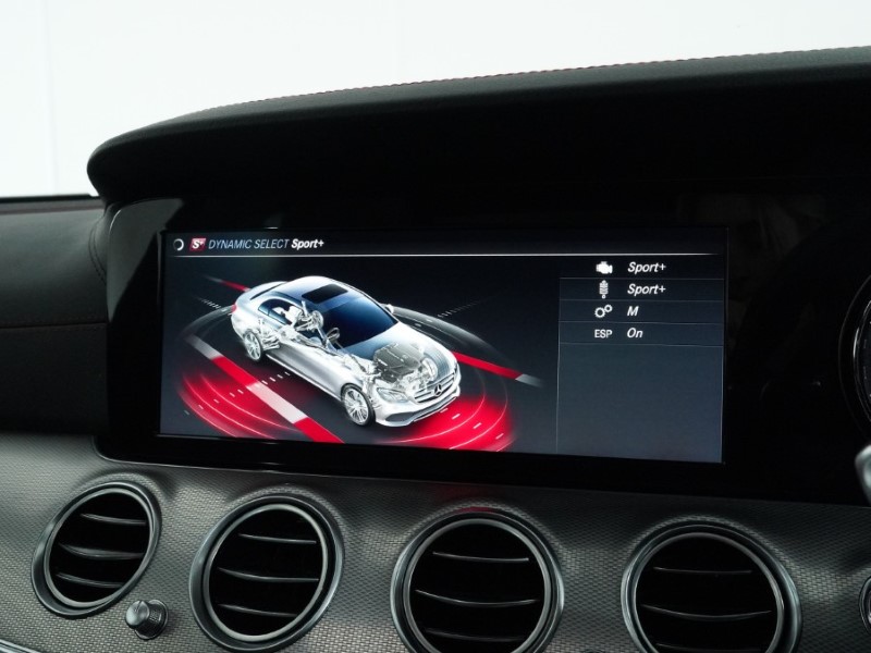 2017 (67) MERCEDES-BENZ E CLASS E43 4Matic Premium Plus 4dr 9G-Tronic 5097285