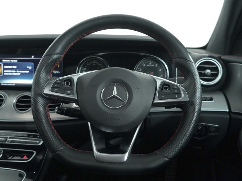 2017 (67) MERCEDES-BENZ E CLASS E43 4Matic Premium Plus 4dr 9G-Tronic 5097252