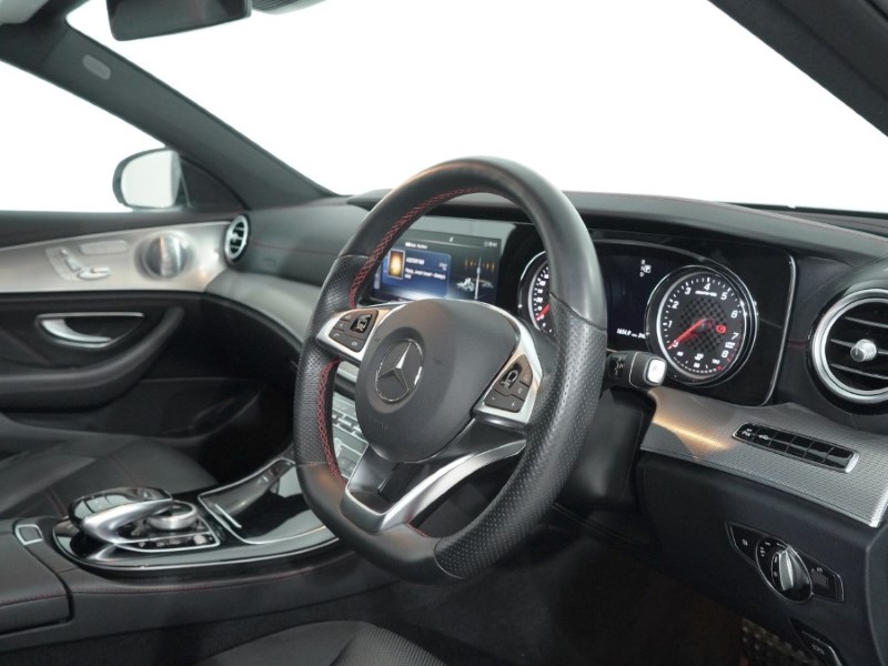 2017 (67) MERCEDES-BENZ E CLASS E43 4Matic Premium Plus 4dr 9G-Tronic 5097267