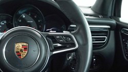 2019 (68) PORSCHE MACAN 5dr PDK 5103711