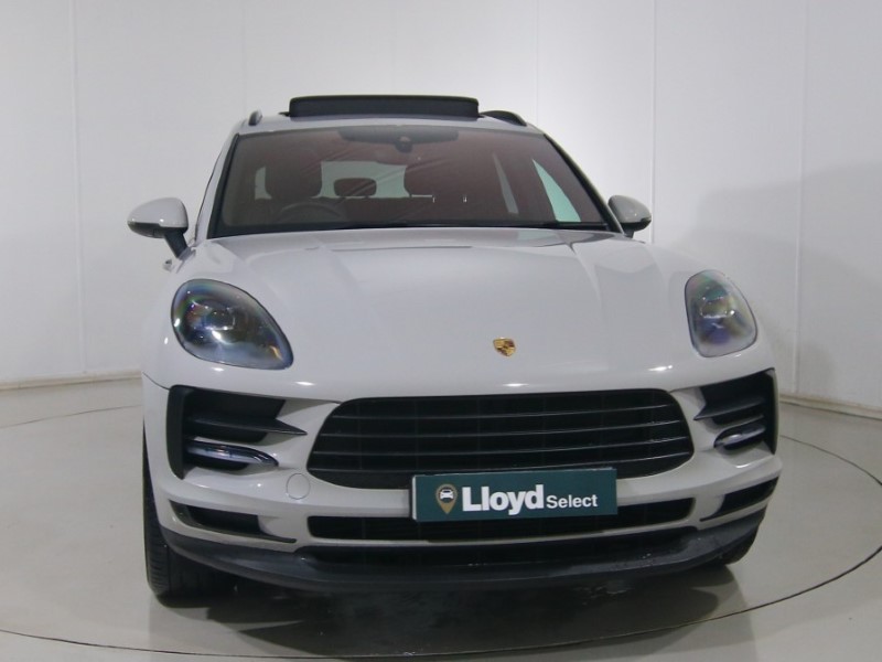 2019 (68) PORSCHE MACAN 5dr PDK 5103726