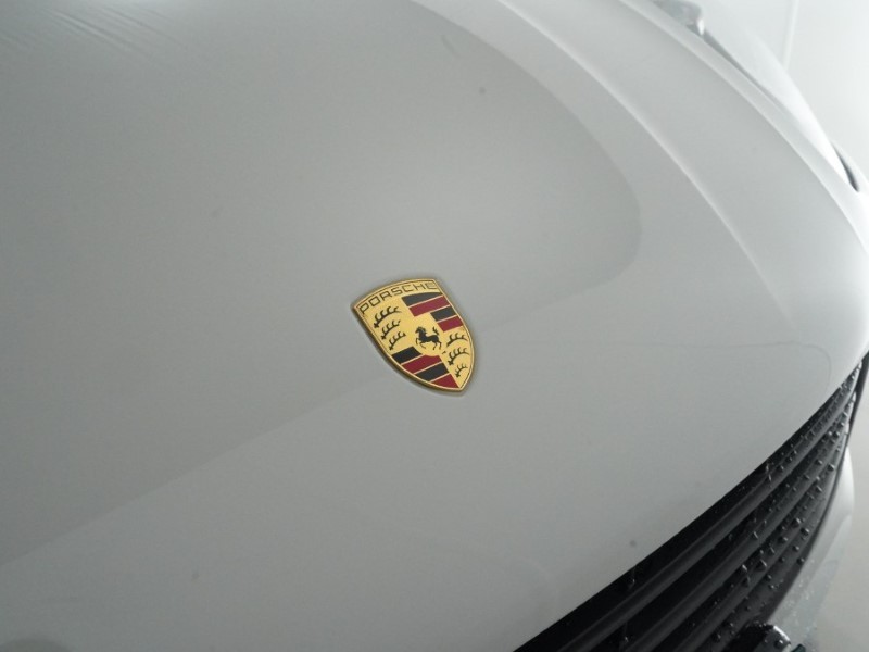 2019 (68) PORSCHE MACAN 5dr PDK 5103696