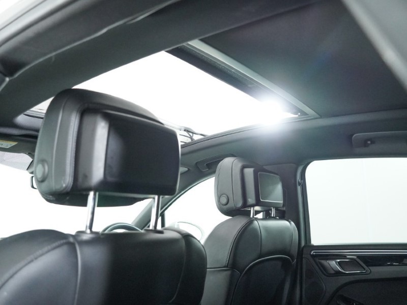 2019 (68) PORSCHE MACAN 5dr PDK 5103691