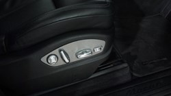 2019 (68) PORSCHE MACAN 5dr PDK 5103699