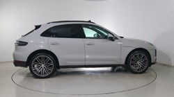 2019 (68) PORSCHE MACAN 5dr PDK 5103732