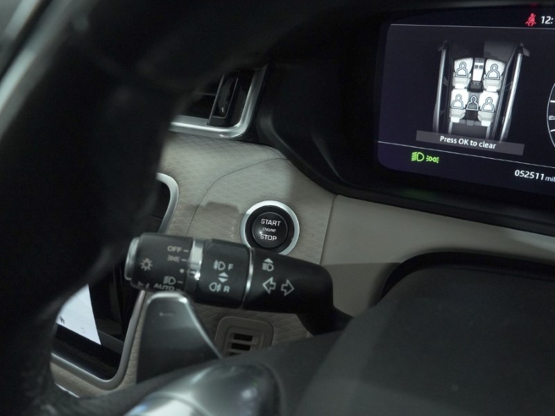 2017 (67) LAND ROVER RANGE ROVER VELAR 2.0 D240 R-Dynamic SE 5dr Auto 5104170