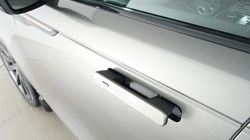 2017 (67) LAND ROVER RANGE ROVER VELAR 2.0 D240 R-Dynamic SE 5dr Auto 5104145