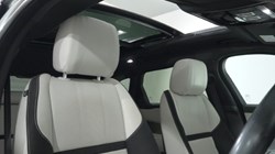 2017 (67) LAND ROVER RANGE ROVER VELAR 2.0 D240 R-Dynamic SE 5dr Auto 5104160