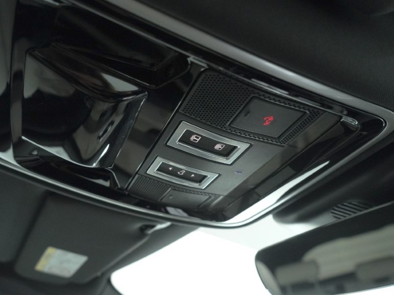 2017 (67) LAND ROVER RANGE ROVER VELAR 2.0 D240 R-Dynamic SE 5dr Auto 5104181