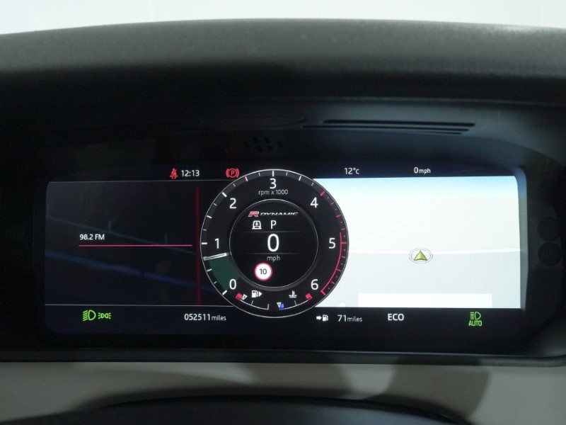 2017 (67) LAND ROVER RANGE ROVER VELAR 2.0 D240 R-Dynamic SE 5dr Auto 5104182