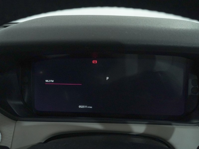 2017 (67) LAND ROVER RANGE ROVER VELAR 2.0 D240 R-Dynamic SE 5dr Auto 5104187