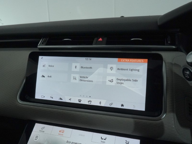 2017 (67) LAND ROVER RANGE ROVER VELAR 2.0 D240 R-Dynamic SE 5dr Auto 5104185