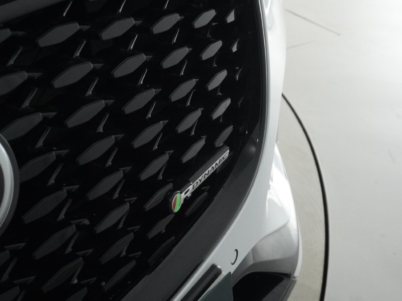 2021 (21) JAGUAR F-PACE 2.0 P400e R-Dynamic HSE 5dr Auto AWD 5111976