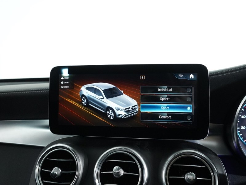 2019 (69) MERCEDES-BENZ GLC COUPE GLC 300d 4Matic AMG Line Prem Plus 5dr 9G-Tronic 5132013