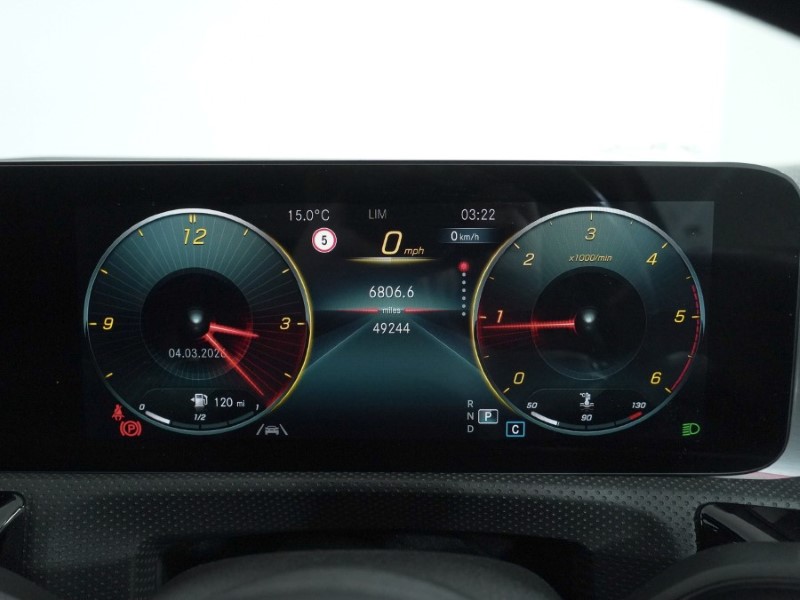 2020 (70) MERCEDES-BENZ A CLASS A180d AMG Line Premium Plus 5dr Auto 5135617