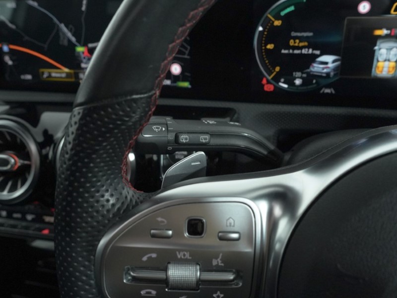 2020 (70) MERCEDES-BENZ A CLASS A180d AMG Line Premium Plus 5dr Auto 5135612