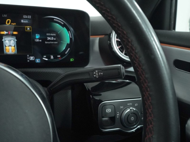 2020 (70) MERCEDES-BENZ A CLASS A180d AMG Line Premium Plus 5dr Auto 5135616