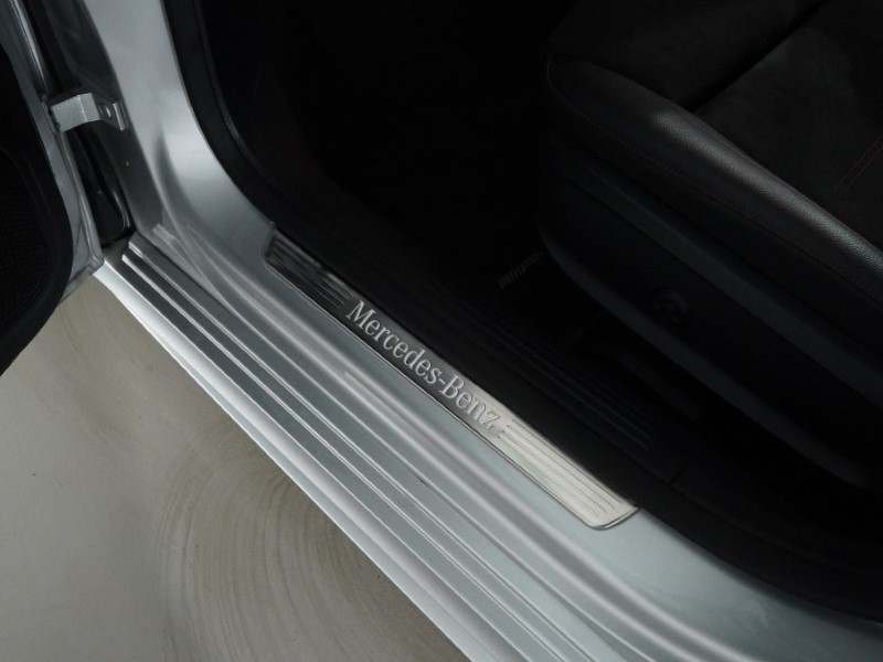 2020 (70) MERCEDES-BENZ A CLASS A180d AMG Line Premium Plus 5dr Auto 5135588