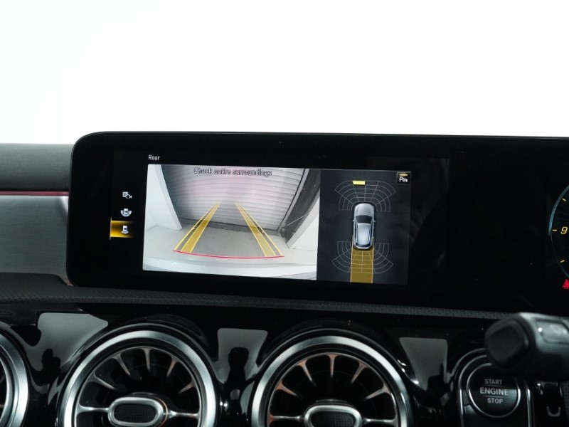 2020 (70) MERCEDES-BENZ A CLASS A180d AMG Line Premium Plus 5dr Auto 5135620