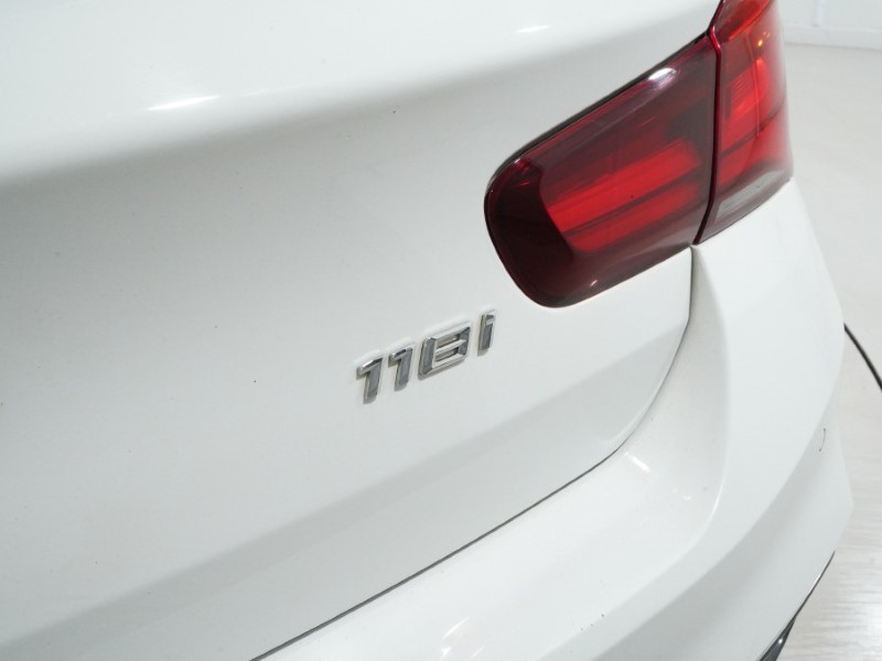 2019 (19) BMW 1 SERIES 118i [1.5] M Sport Shadow Edition 5dr 5136696