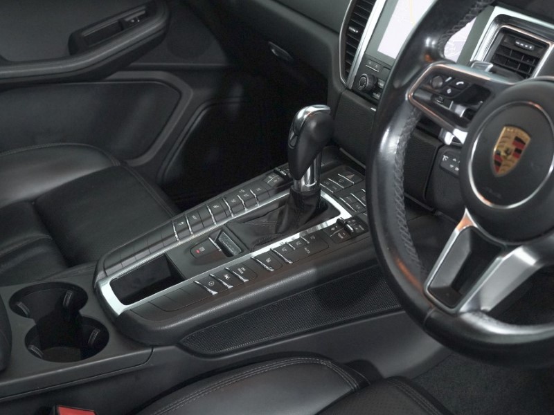 2018 (18) PORSCHE MACAN [252] 5dr PDK 5167027