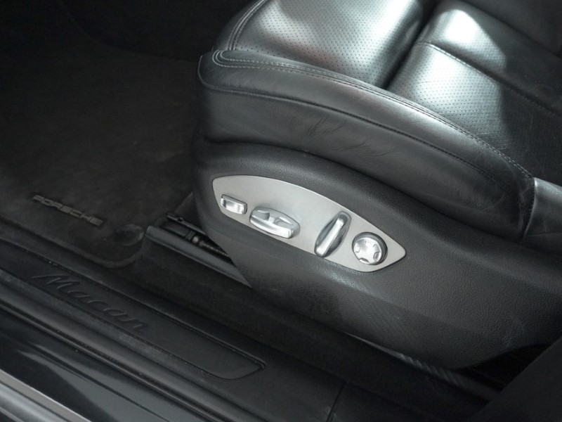 2018 (18) PORSCHE MACAN [252] 5dr PDK 5167012