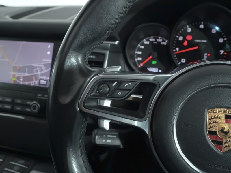 2018 (18) PORSCHE MACAN [252] 5dr PDK 5167033