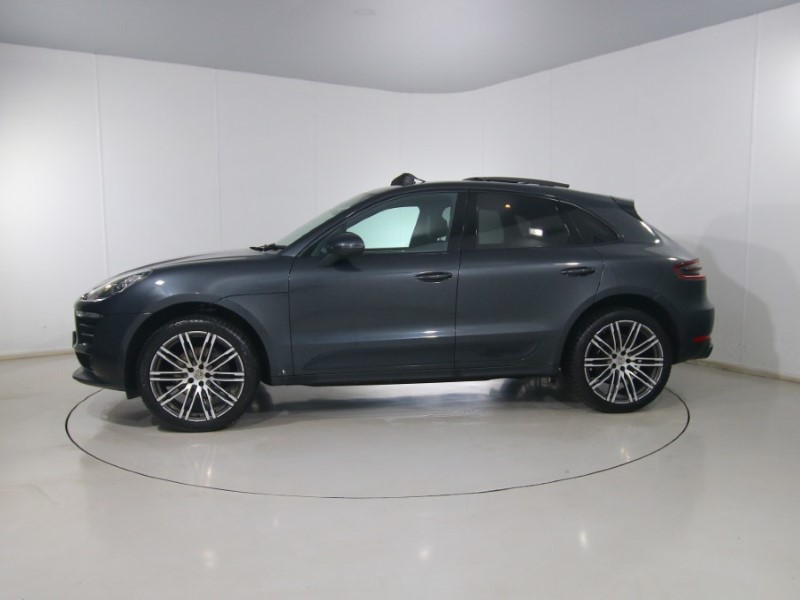2018 (18) PORSCHE MACAN [252] 5dr PDK 5167054