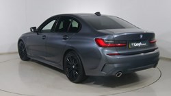 2021 (71) BMW 3 SERIES 320d MHT M Sport 4dr Step Auto 5185034