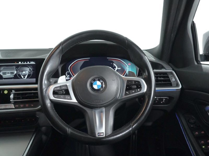 2021 (71) BMW 3 SERIES 320d MHT M Sport 4dr Step Auto 5185003