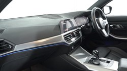 2021 (71) BMW 3 SERIES 320d MHT M Sport 4dr Step Auto 5185008