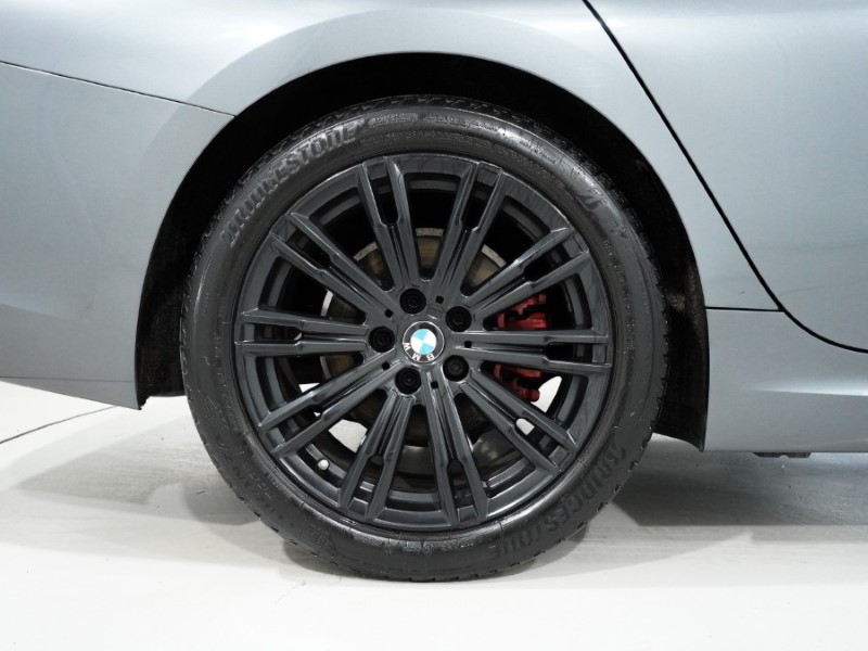 2021 (71) BMW 3 SERIES 320d MHT M Sport 4dr Step Auto 5185004