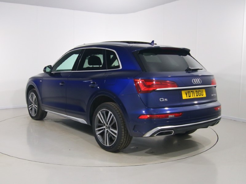 2021 (71) AUDI Q5 55 TFSI e Quattro Competition 5dr S Tronic 5207184