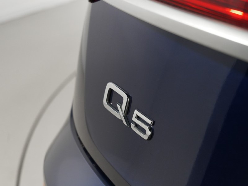 2021 (71) AUDI Q5 55 TFSI e Quattro Competition 5dr S Tronic 5207139