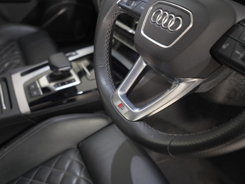 2021 (71) AUDI Q5 55 TFSI e Quattro Competition 5dr S Tronic 5207157