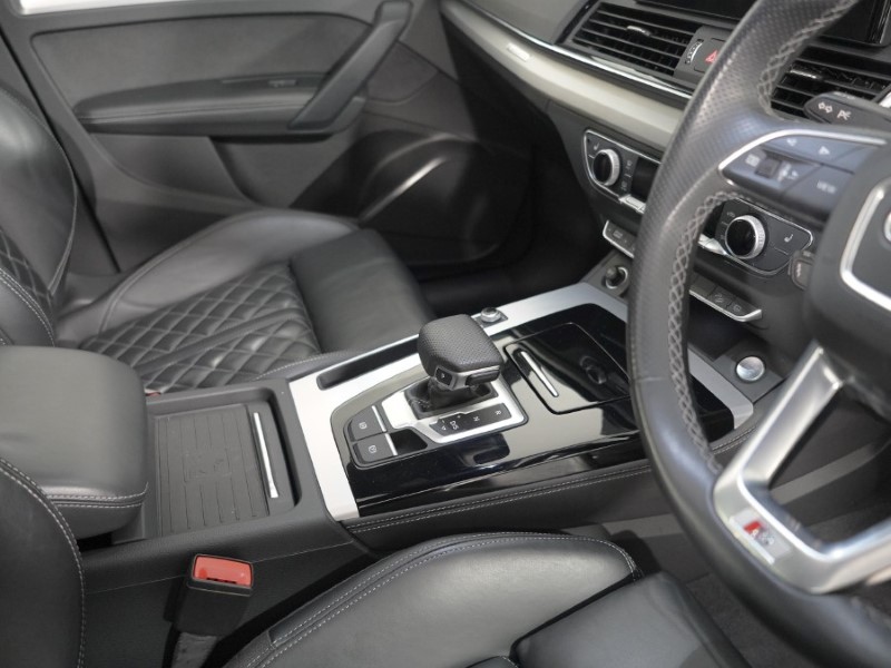 2021 (71) AUDI Q5 55 TFSI e Quattro Competition 5dr S Tronic 5207156