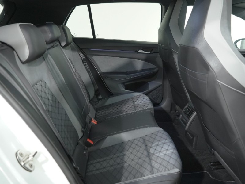 2022 (72) VOLKSWAGEN GOLF 1.5 TSI 150 R-Line 5dr 5209238