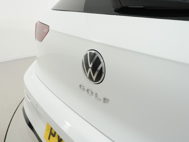 2022 (72) VOLKSWAGEN GOLF 1.5 TSI 150 R-Line 5dr 5209231