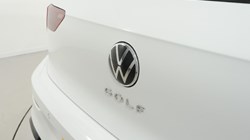 2022 (72) VOLKSWAGEN GOLF 1.5 TSI 150 R-Line 5dr 5209231