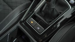 2022 (72) VOLKSWAGEN GOLF 1.5 TSI 150 R-Line 5dr 5209256