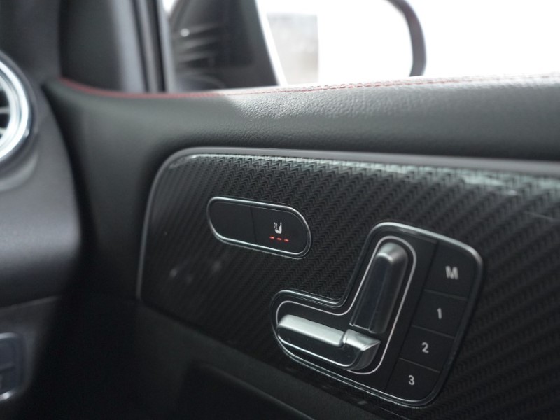 2023 (73) MERCEDES-BENZ GLB 220d 4M AMG Line Prem  PLUS Night Ed 5dr 8G-Tronic 5197196