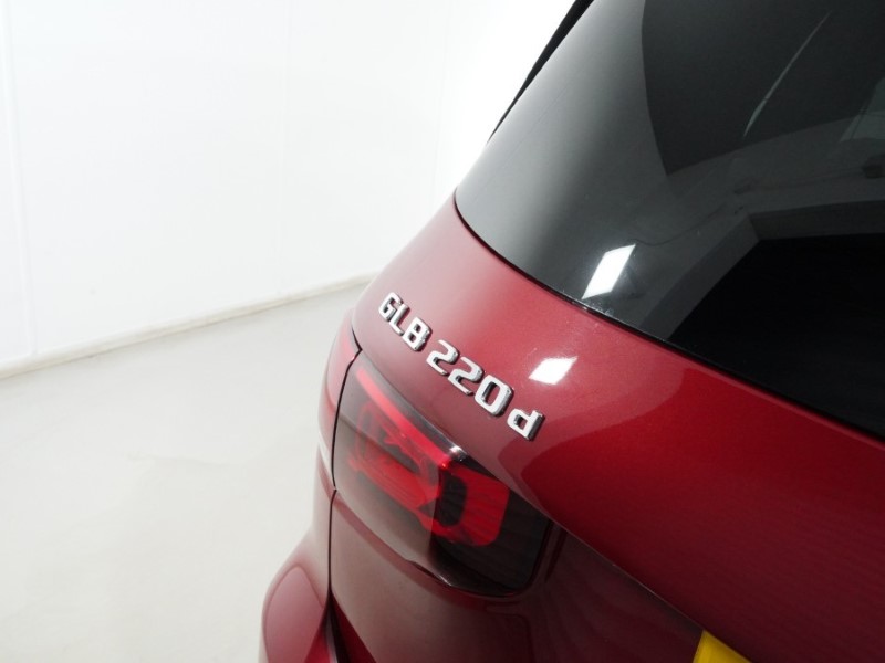 2023 (73) MERCEDES-BENZ GLB 220d 4M AMG Line Prem  PLUS Night Ed 5dr 8G-Tronic 5197159