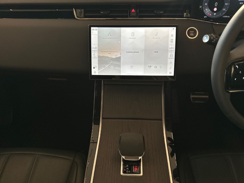 2025 (25) LAND ROVER RANGE ROVER EVOQUE 1.5 P270e Dynamic SE 5dr Auto 4971449