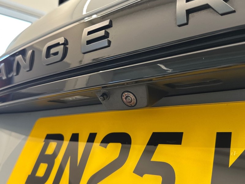 2025 (25) LAND ROVER RANGE ROVER EVOQUE 1.5 P270e Dynamic SE 5dr Auto 4971477
