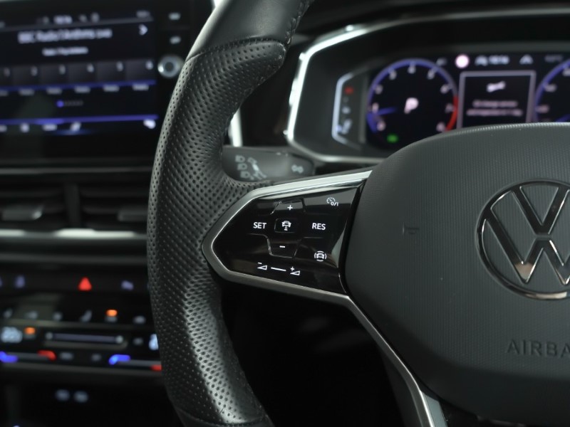 2023 (23) VOLKSWAGEN T-ROC 1.5 TSI R-Line 5dr DSG 5207434