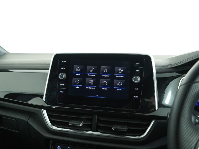 2023 (23) VOLKSWAGEN T-ROC 1.5 TSI R-Line 5dr DSG 5207443