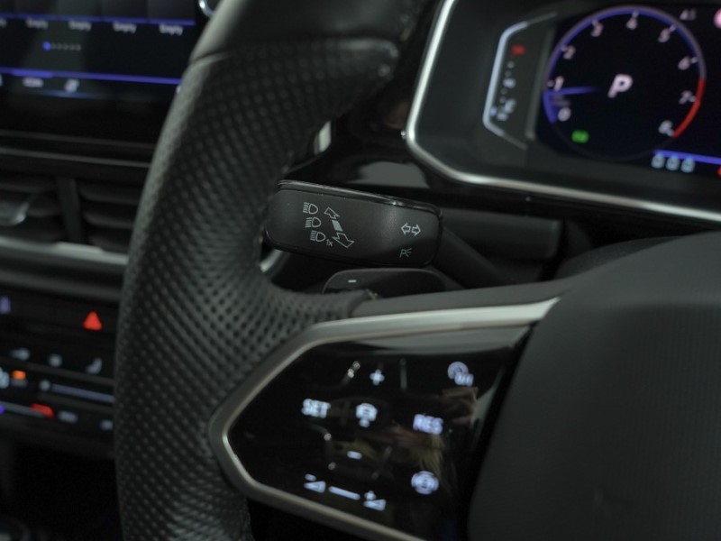 2023 (23) VOLKSWAGEN T-ROC 1.5 TSI R-Line 5dr DSG 5207435