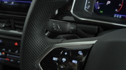 2023 (23) VOLKSWAGEN T-ROC 1.5 TSI R-Line 5dr DSG 5207435