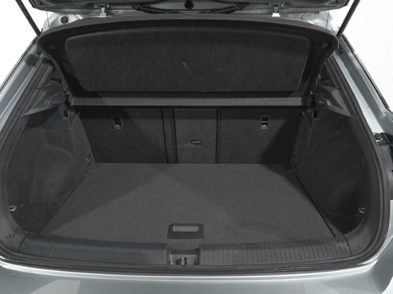 2023 (23) VOLKSWAGEN T-ROC 1.5 TSI R-Line 5dr DSG 5207416