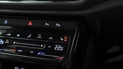 2023 (23) VOLKSWAGEN T-ROC 1.5 TSI R-Line 5dr DSG 5207445